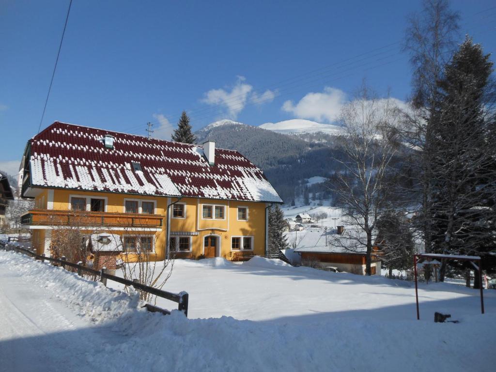 Готель Gaestehaus Macheiner Lessach Oberdorf Екстер'єр фото